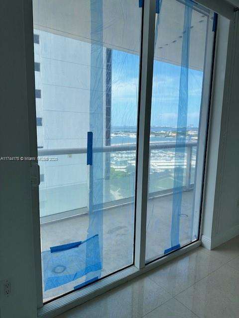 Small Image of 50 Biscayne Blvd, Miami, FL 33132, USA Number 27