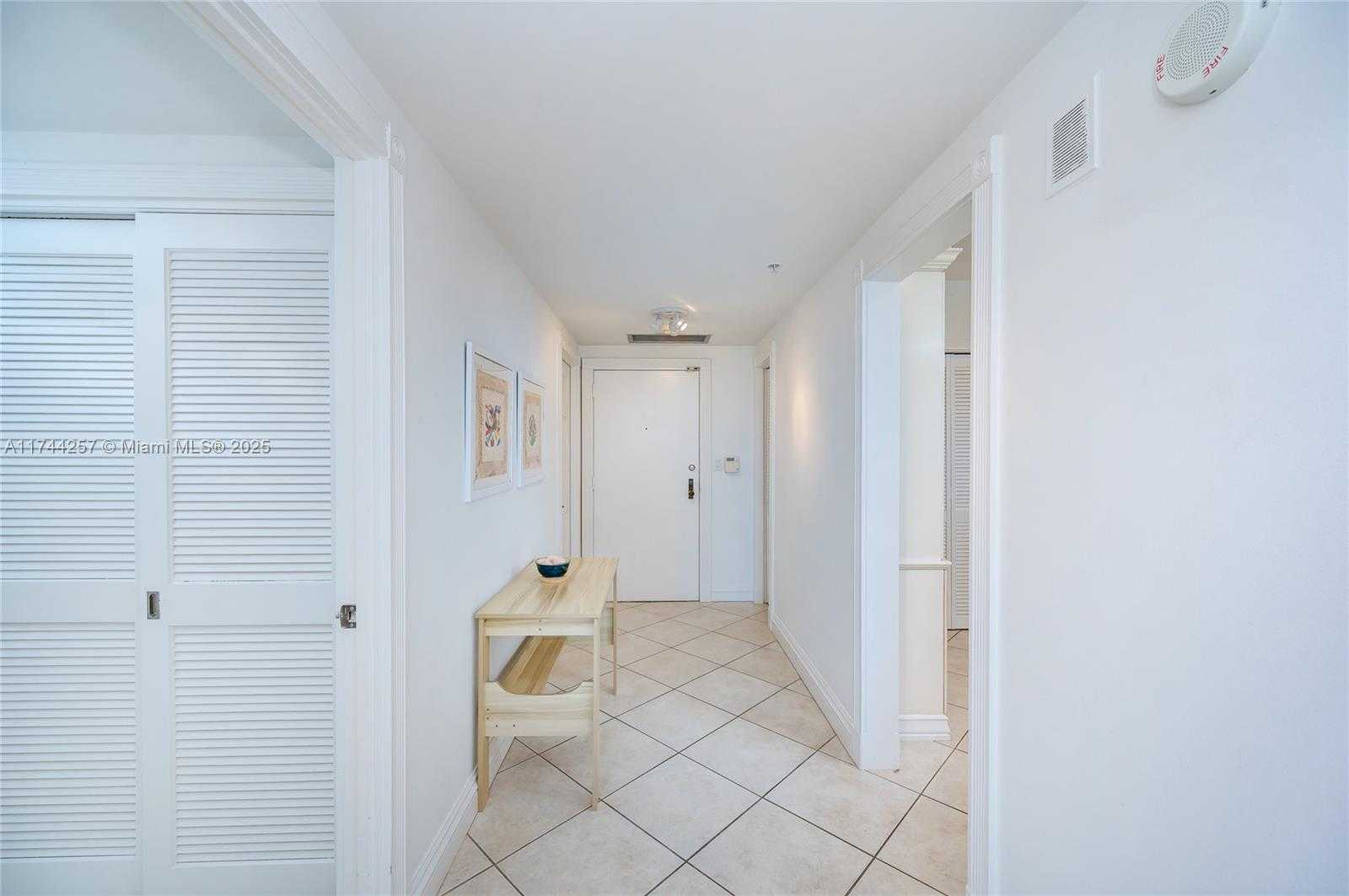 Small Image of 201 CRANDON BLVD #505, Key Biscayne Number 11