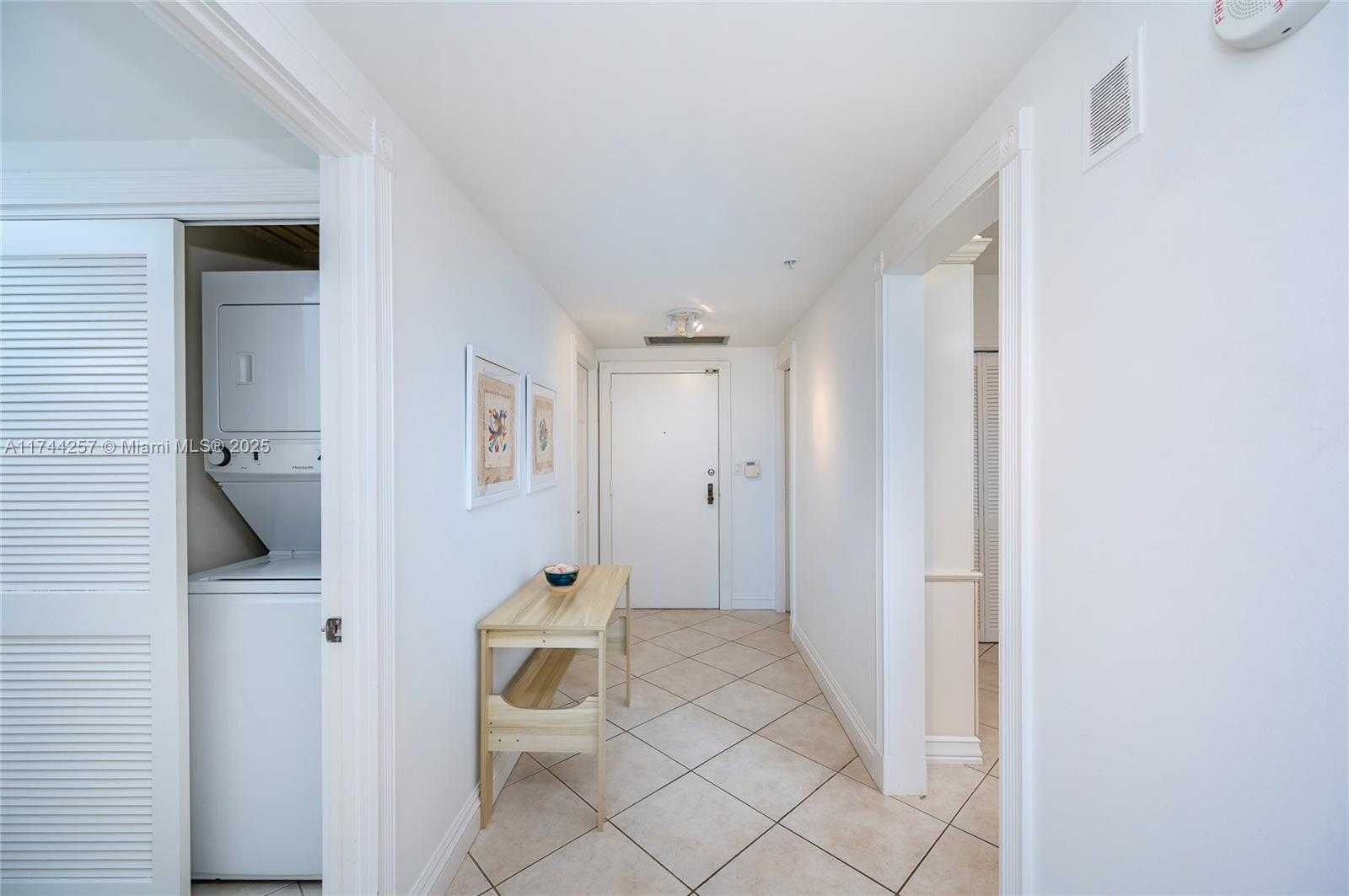 Small Image of 201 CRANDON BLVD #505, Key Biscayne Number 12