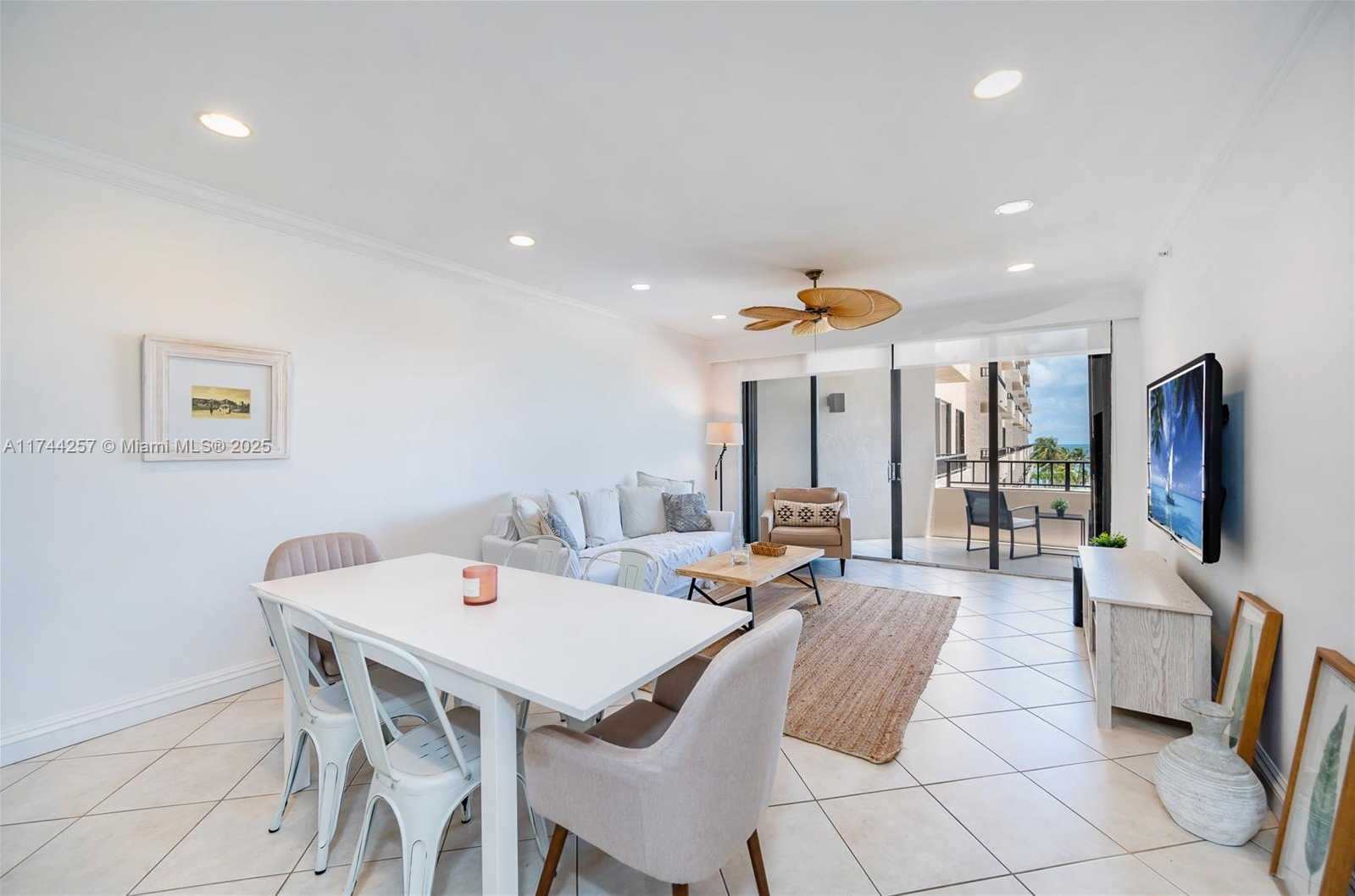 Small Image of 201 CRANDON BLVD #505, Key Biscayne Number 8