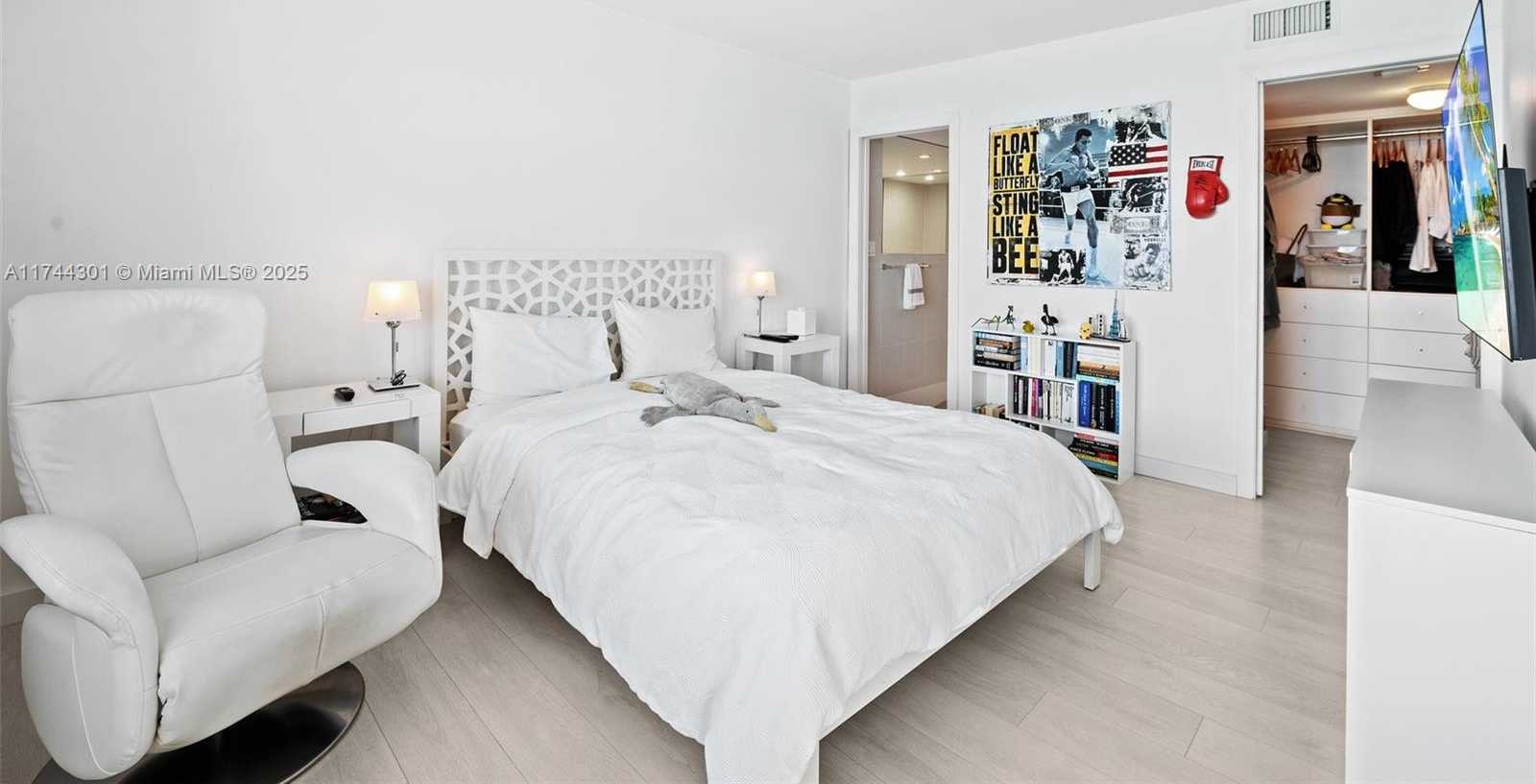 Small Image of 9511 COLLINS AVE #1204, Surfside Number 21
