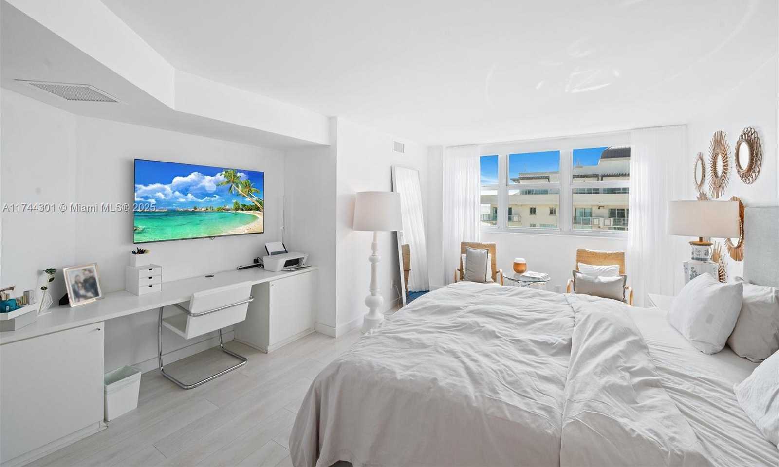 Small Image of 9511 COLLINS AVE #1204, Surfside Number 25