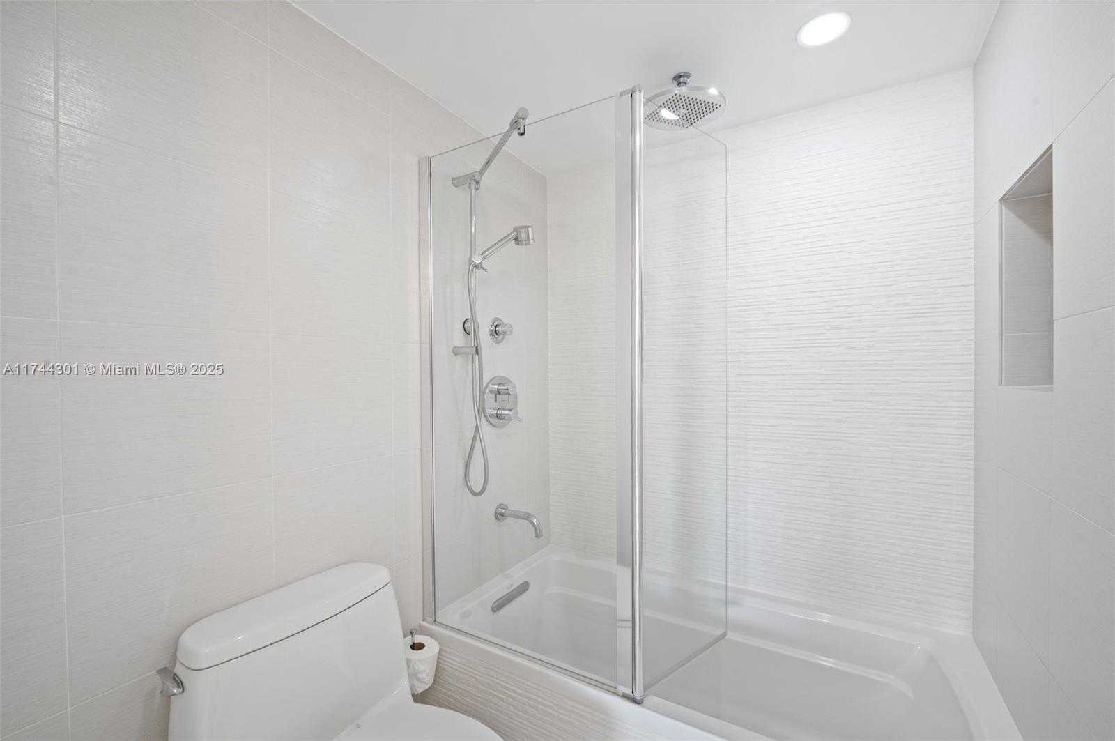 Small Image of 9511 COLLINS AVE #1204, Surfside Number 28