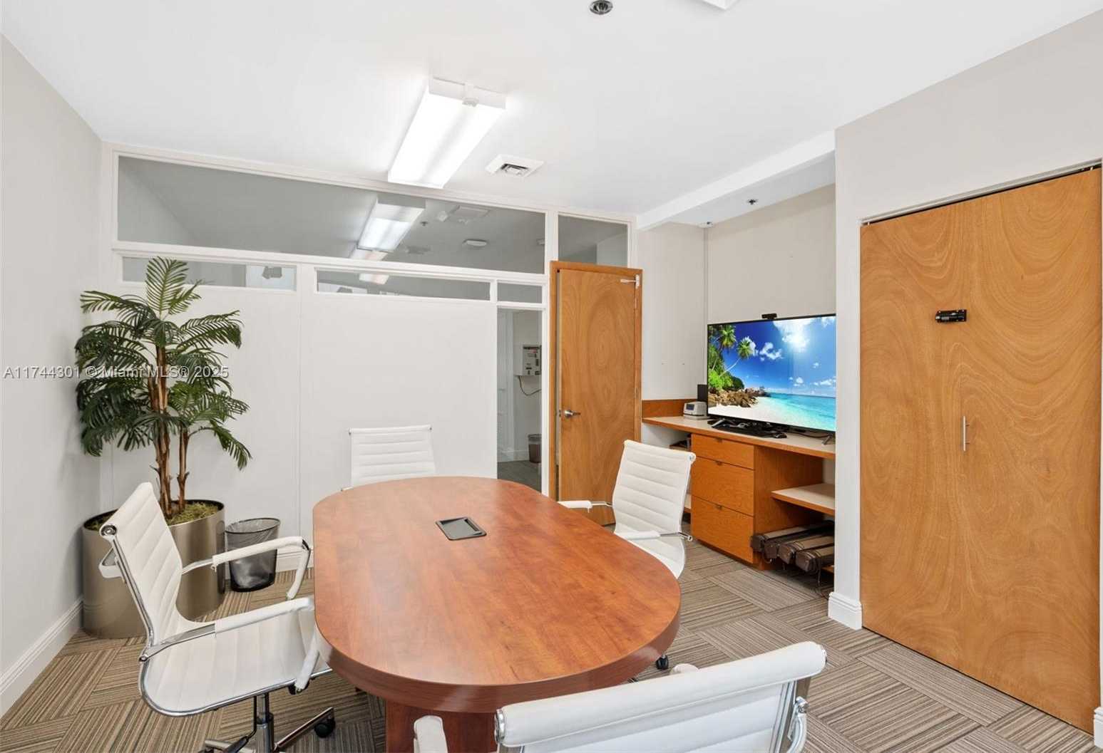 Small Image of 9511 COLLINS AVE #1204, Surfside Number 31