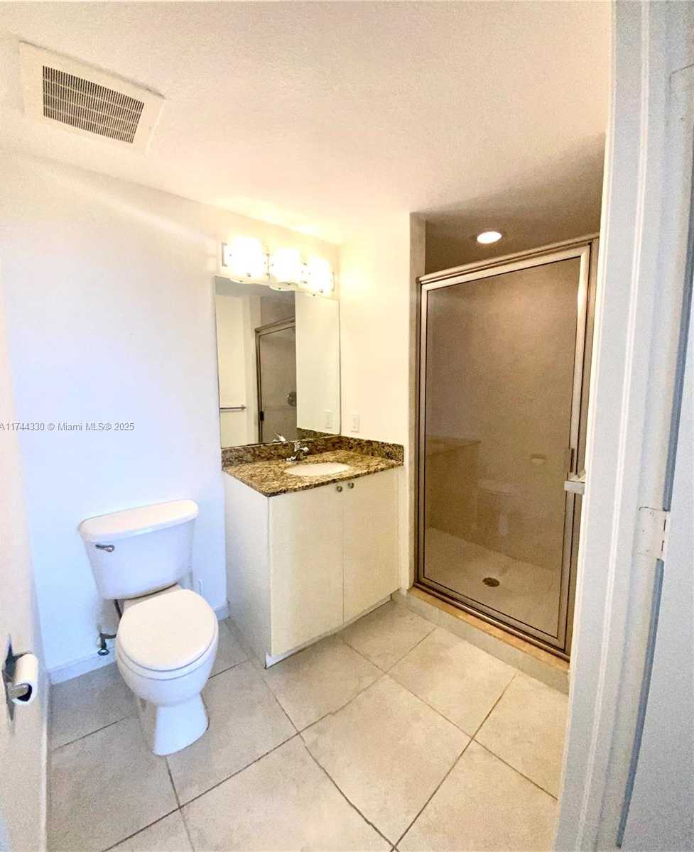 Small Image of 1830 RADIUS DR #908, Hollywood Number 13