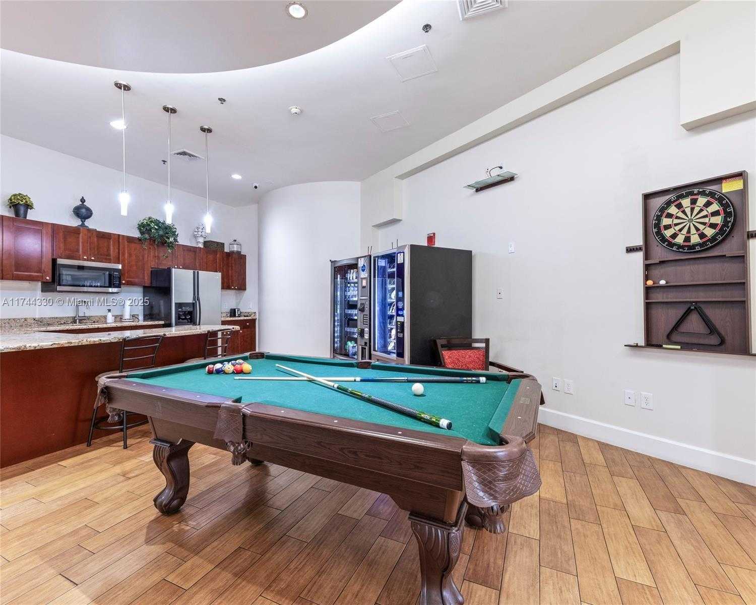 Small Image of 1830 RADIUS DR #908, Hollywood Number 36