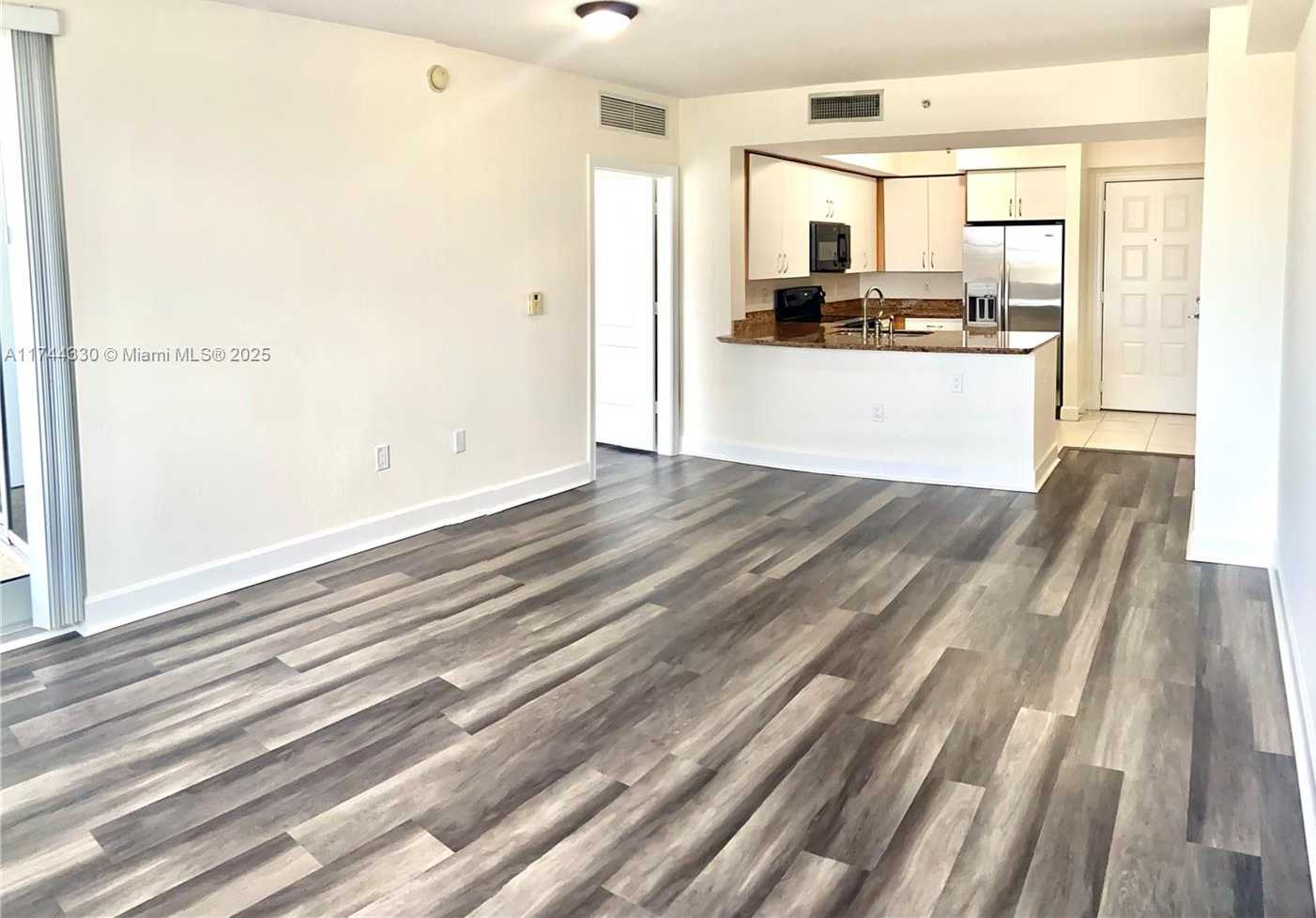Small Image of 1830 RADIUS DR #908, Hollywood Number 8