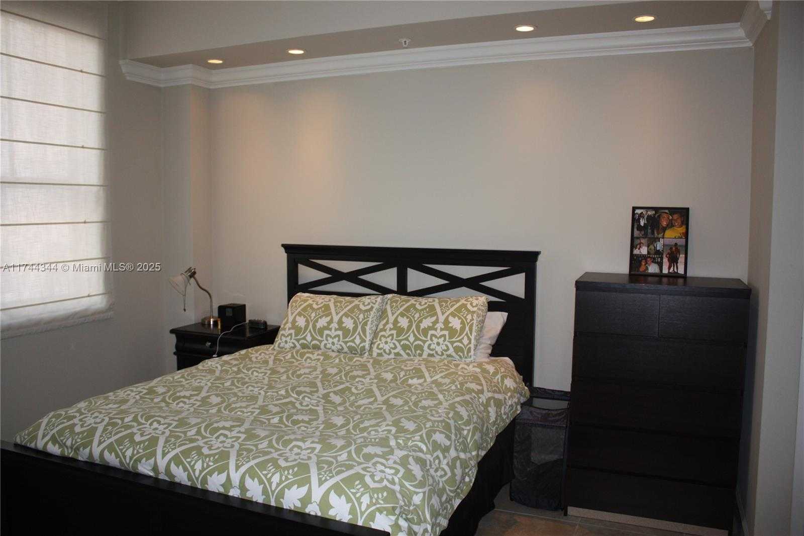 Small Image of 55 MERRICK WAY #820, Coral Gables Number 9