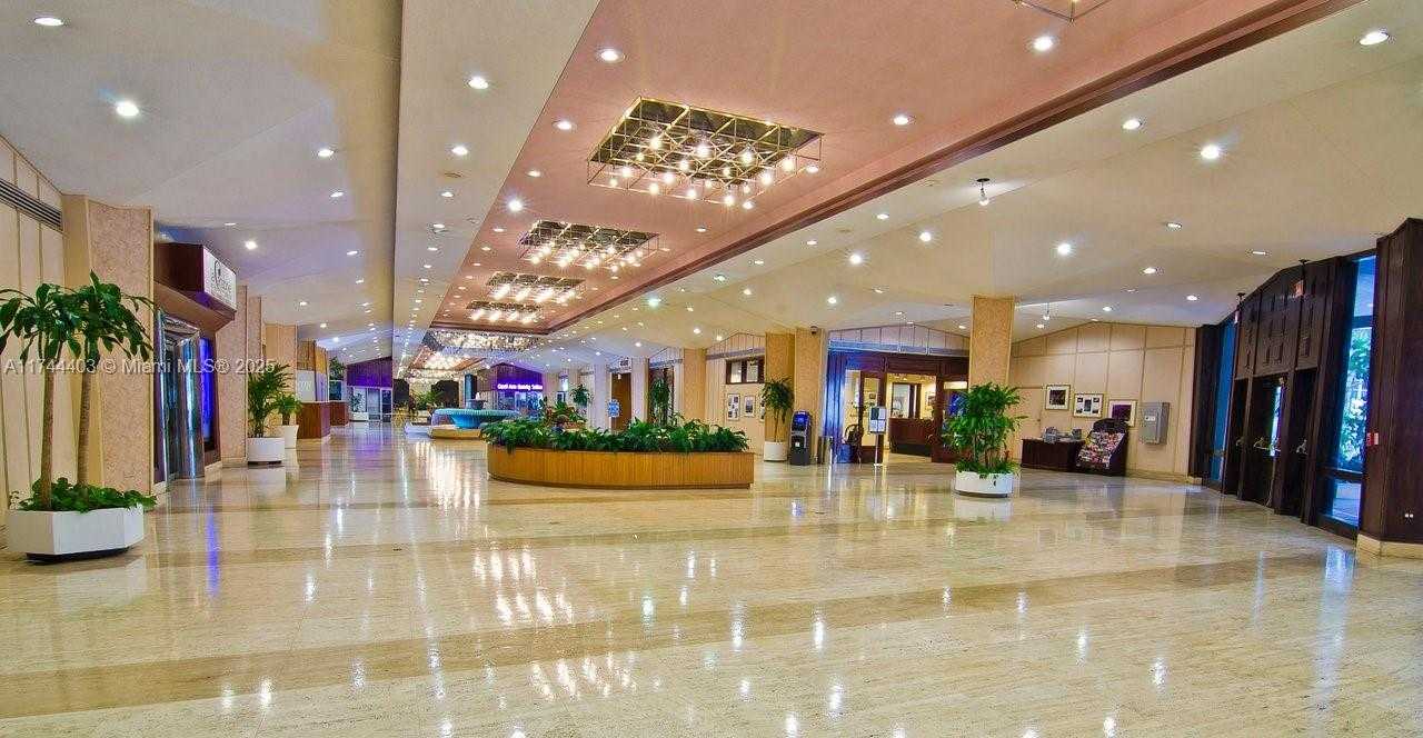 Small Image of 825 BRICKELL BAY DR #849, Miami Number 20