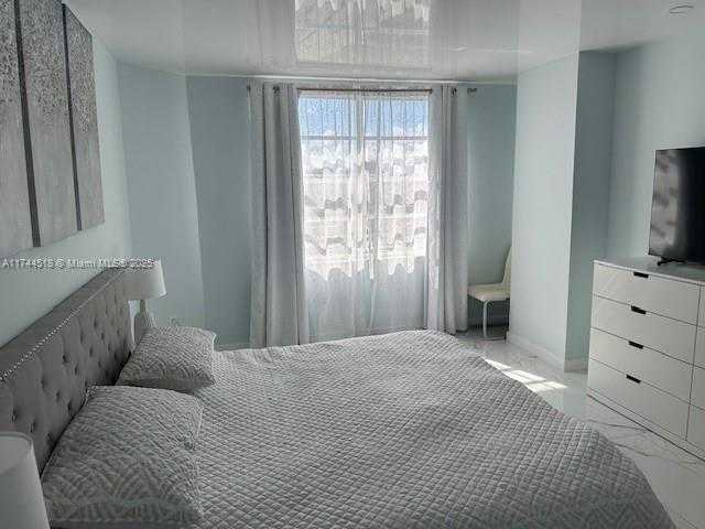 Small Image of 1980 SOUTH OCEAN DR #15Q, Hallandale Beach Number 33