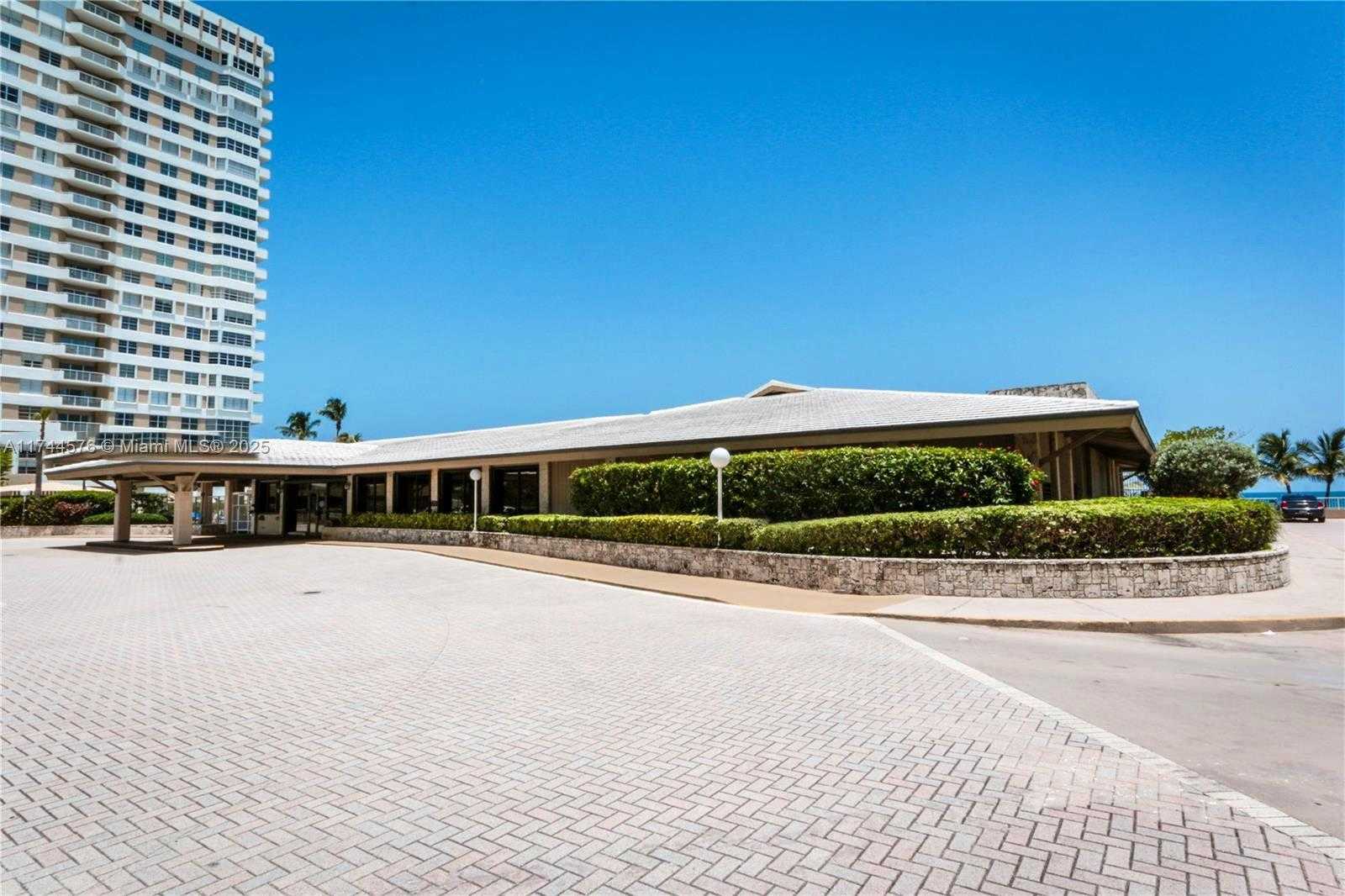 Small Image of 1985 SOUTH OCEAN DR #7A, Hallandale Beach Number 34