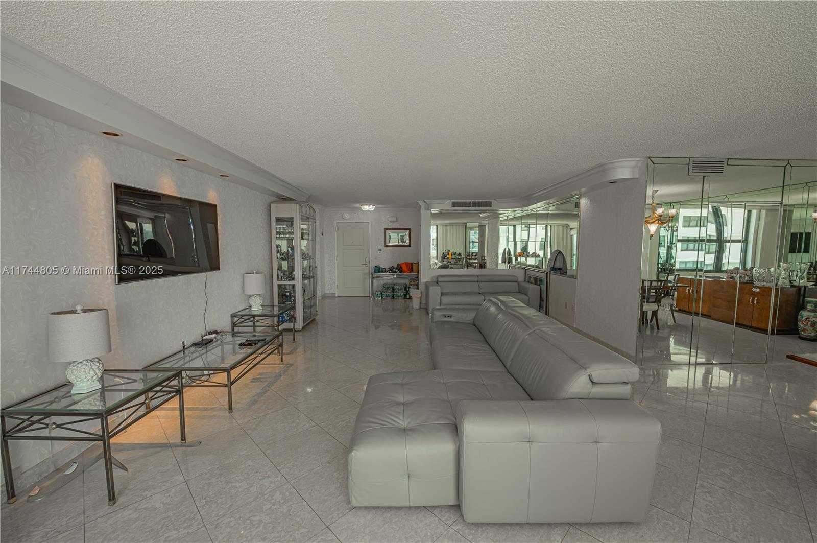 Small Image of 9801 COLLINS AVE #14D, Bal Harbour Number 13