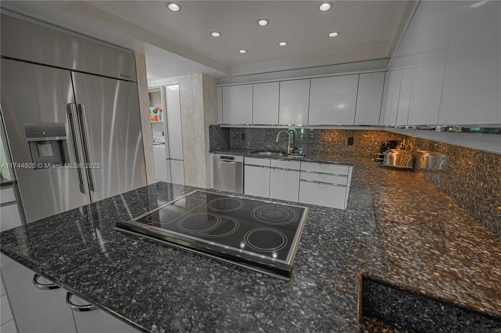 Small Image of 9801 COLLINS AVE #14D, Bal Harbour Number 6