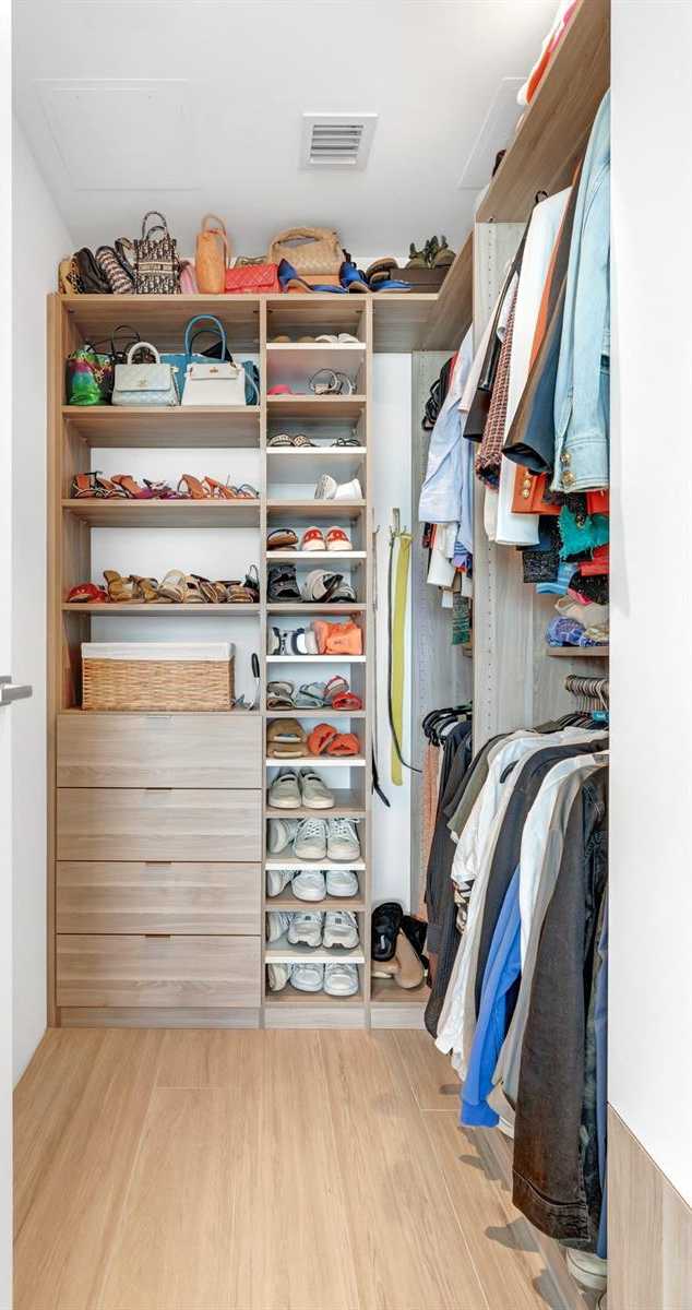 Small Image of 8701 COLLINS AVE #805, Miami Beach Number 13