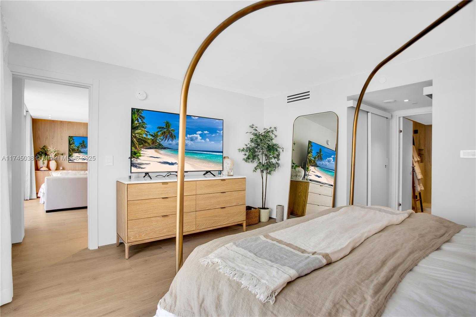 Small Image of 9195 COLLINS AVE #903, Surfside Number 22