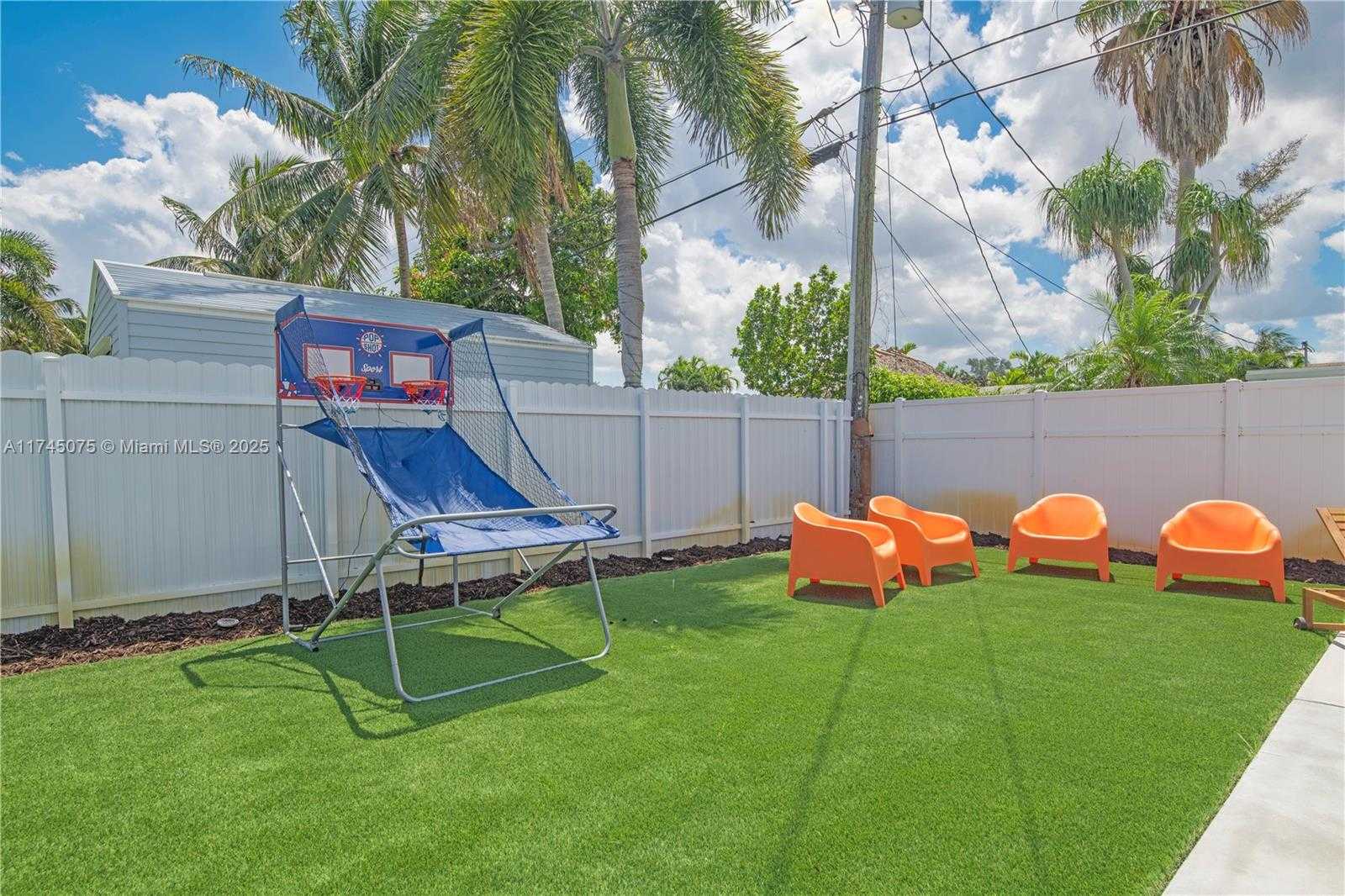 Small Image of 317 SOUTH EAST 7TH AVE, Deerfield Beach Number 12