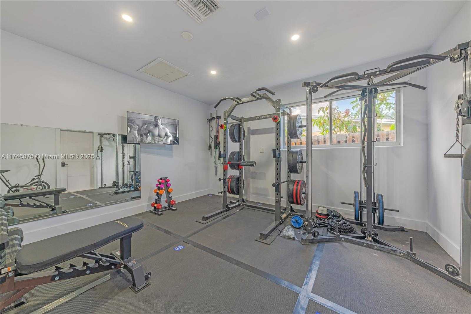Small Image of 317 SOUTH EAST 7TH AVE, Deerfield Beach Number 16