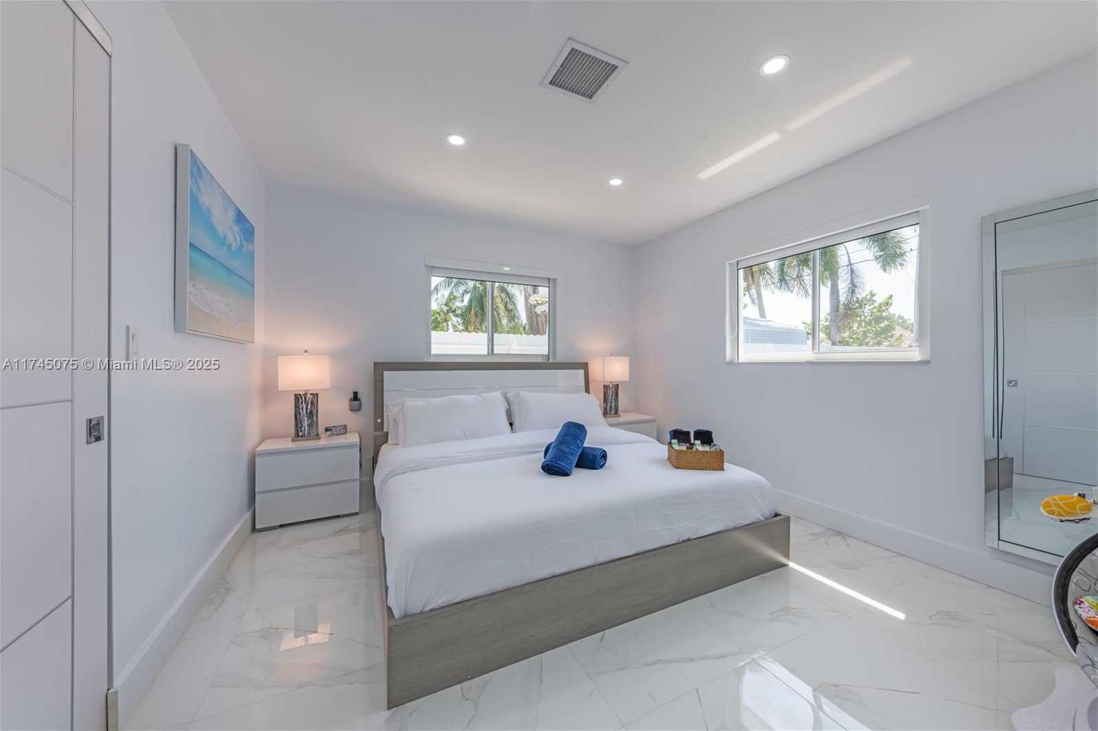 Small Image of 317 SOUTH EAST 7TH AVE, Deerfield Beach Number 18