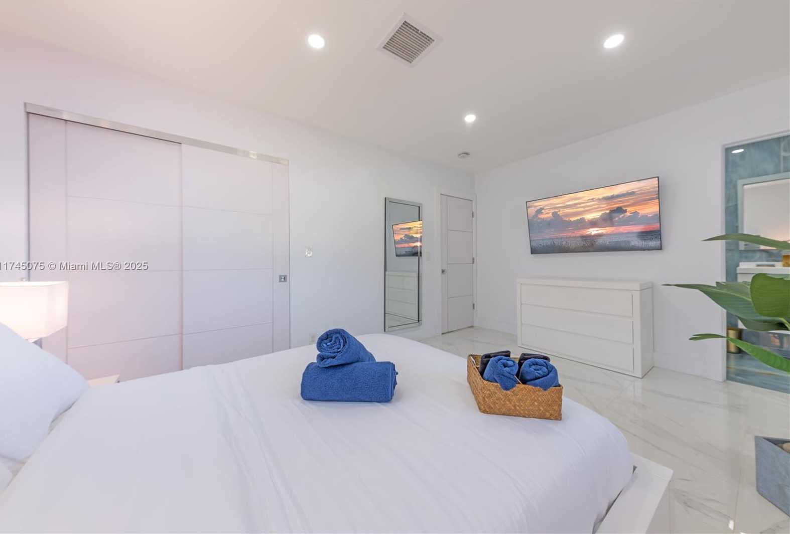 Small Image of 317 SOUTH EAST 7TH AVE, Deerfield Beach Number 22