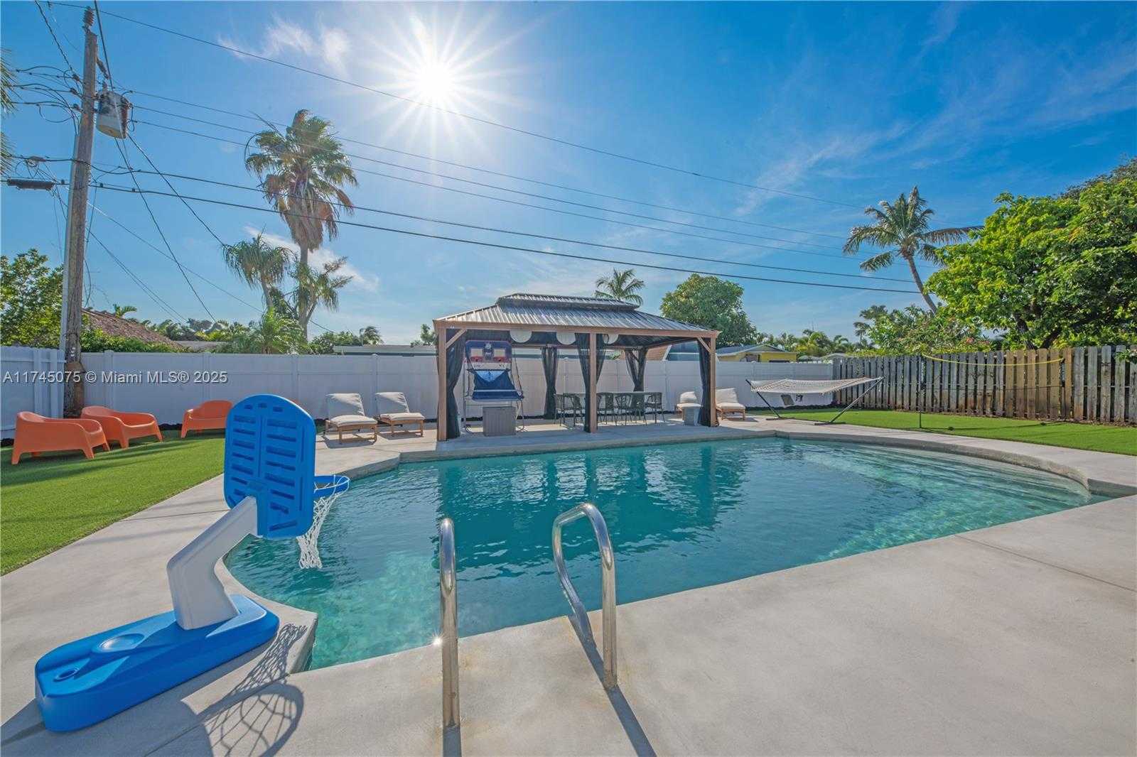 Small Image of 317 SOUTH EAST 7TH AVE, Deerfield Beach Number 37