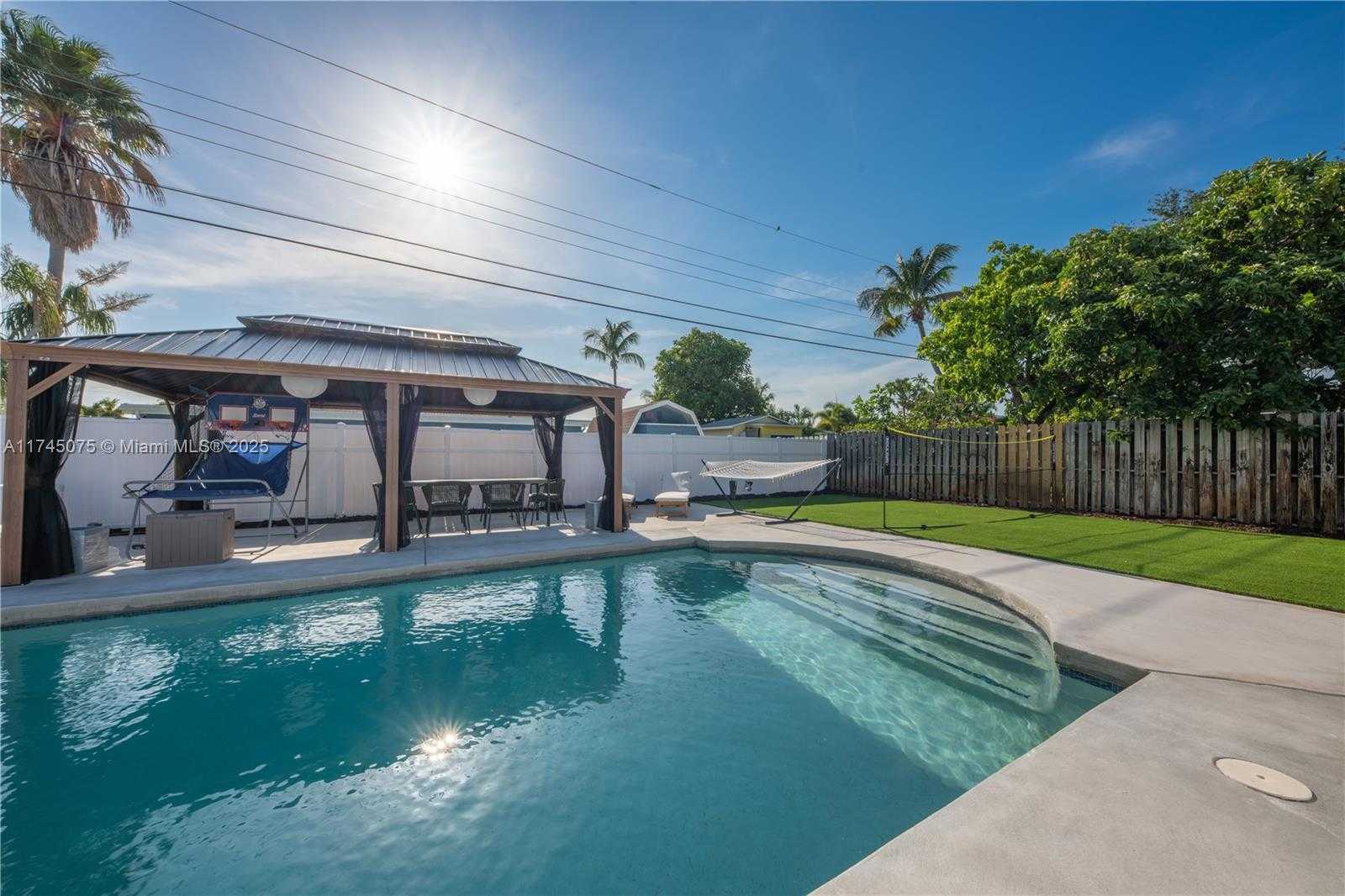 Small Image of 317 SOUTH EAST 7TH AVE, Deerfield Beach Number 48