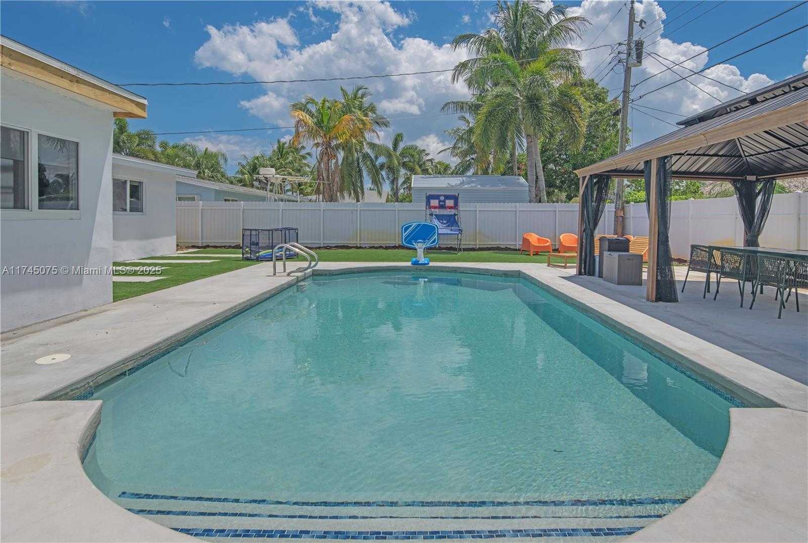 Small Image of 317 SOUTH EAST 7TH AVE, Deerfield Beach Number 5