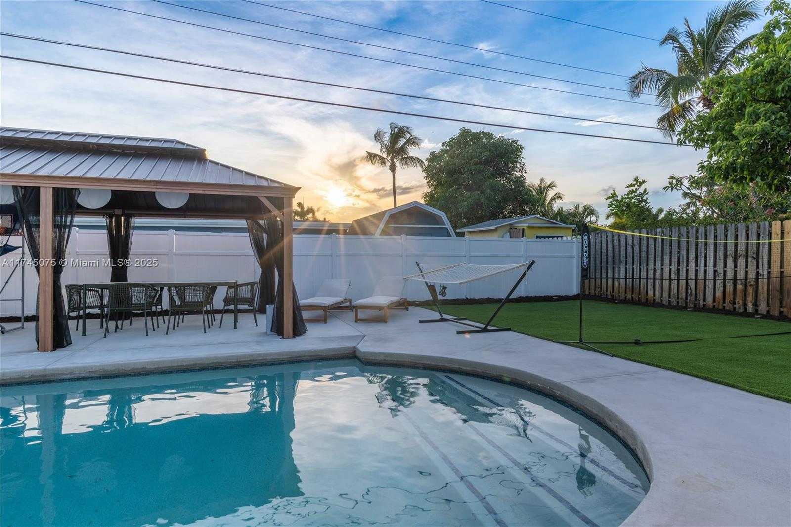 Small Image of 317 SOUTH EAST 7TH AVE, Deerfield Beach Number 61