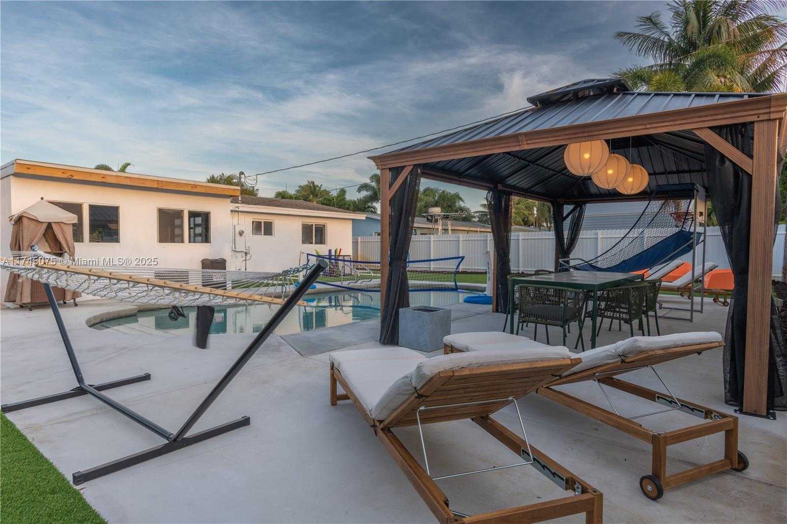 Small Image of 317 SOUTH EAST 7TH AVE, Deerfield Beach Number 69