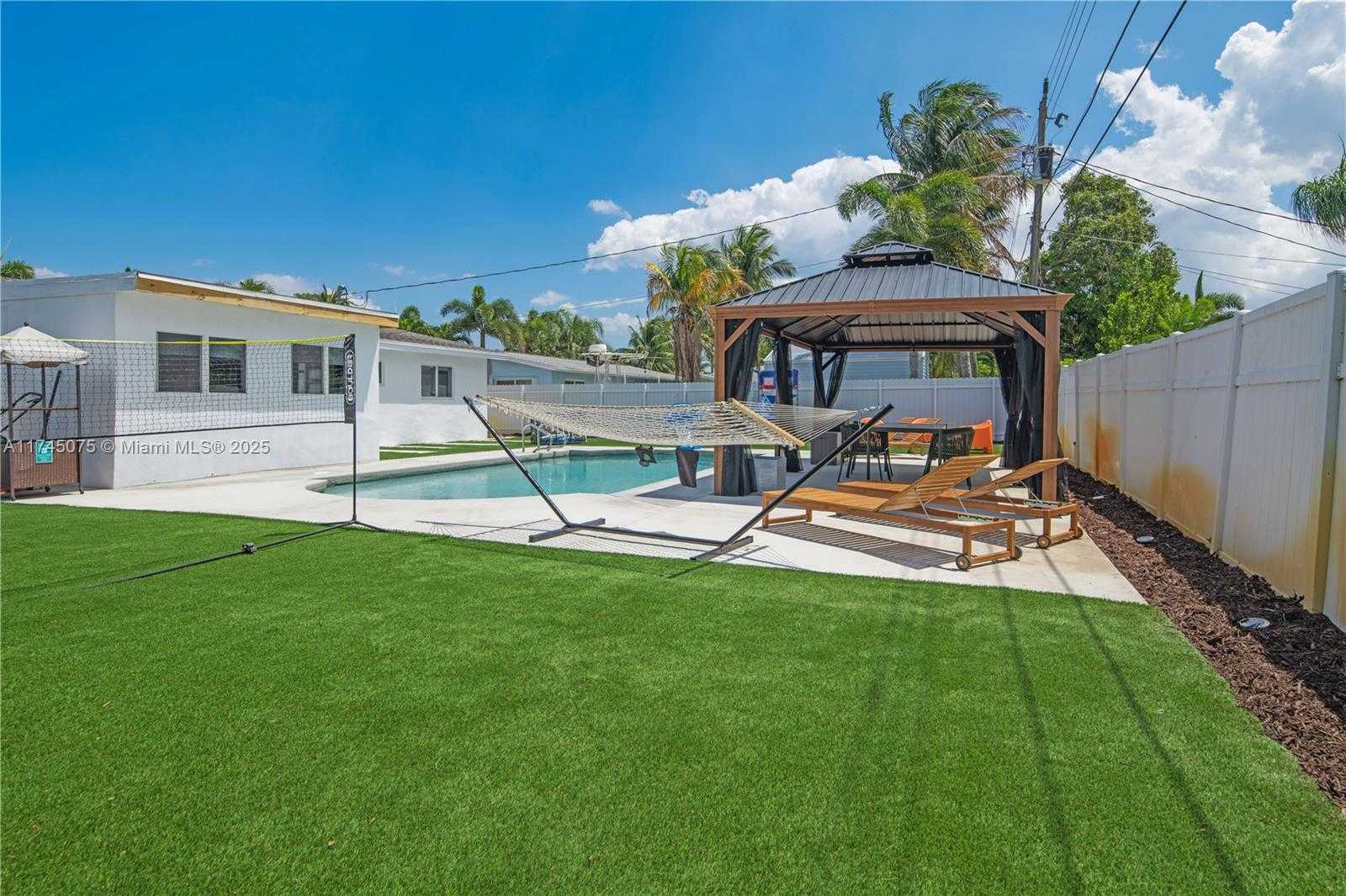 Small Image of 317 SOUTH EAST 7TH AVE, Deerfield Beach Number 9