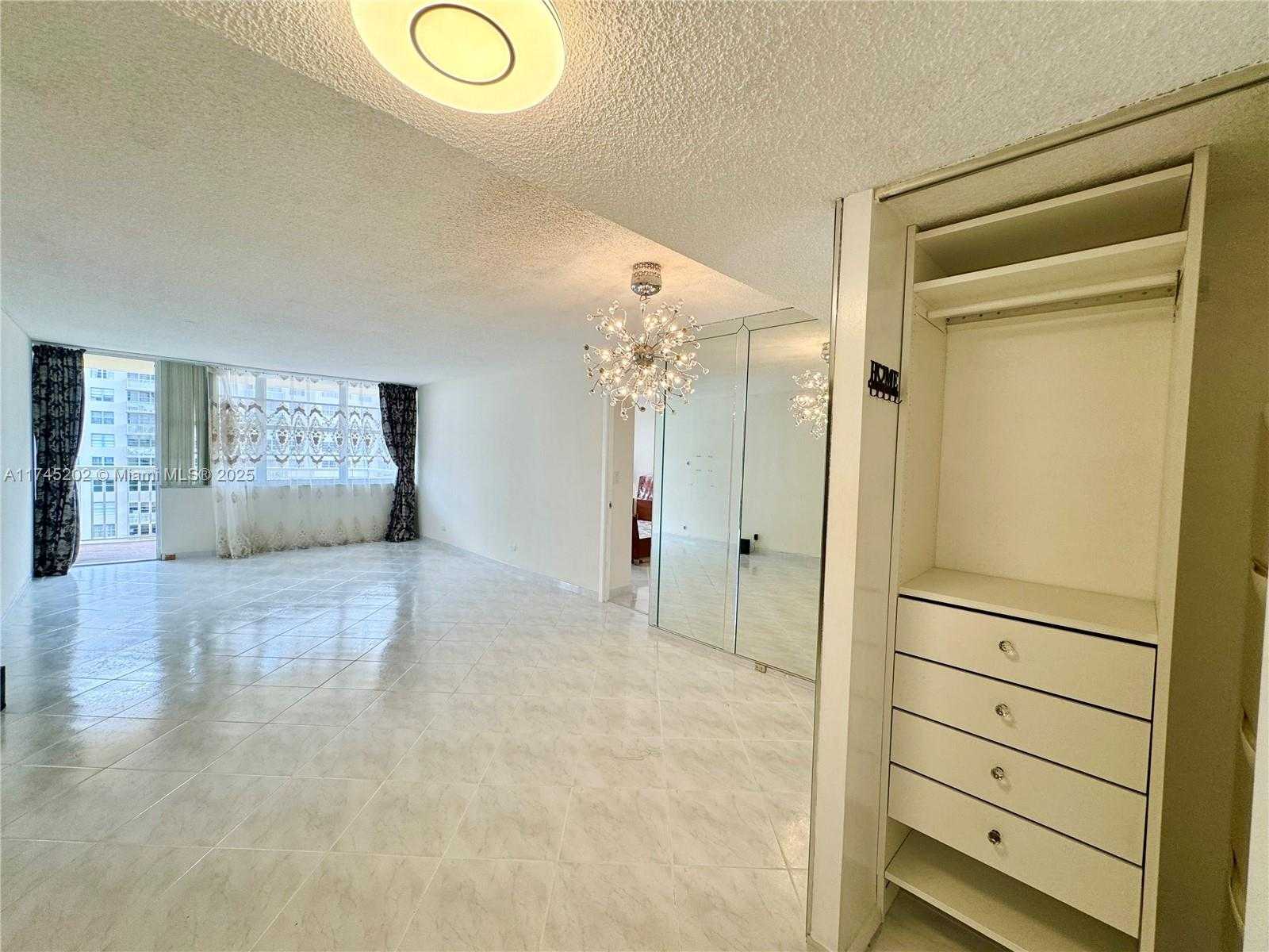 Small Image of 251 174TH ST #1408, Sunny Isles Beach Number 5