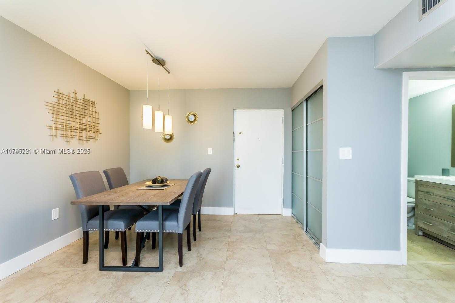 Small Image of 17620 ATLANTIC BLVD #519, Sunny Isles Beach Number 16
