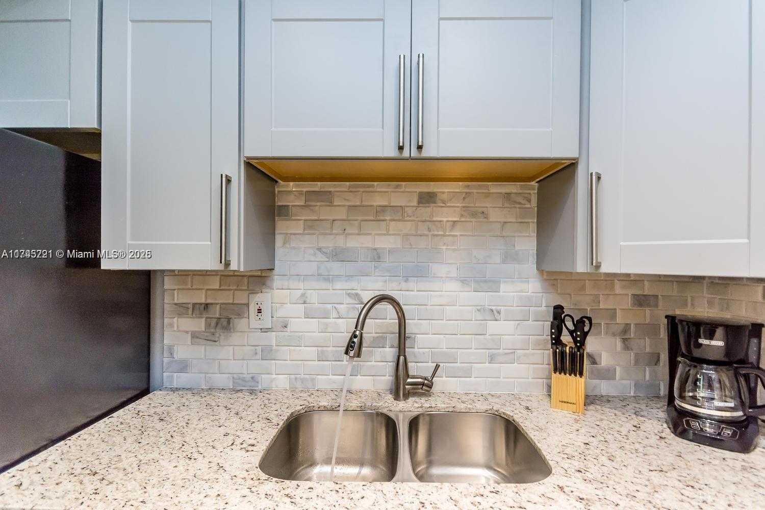 Small Image of 17620 ATLANTIC BLVD #519, Sunny Isles Beach Number 20
