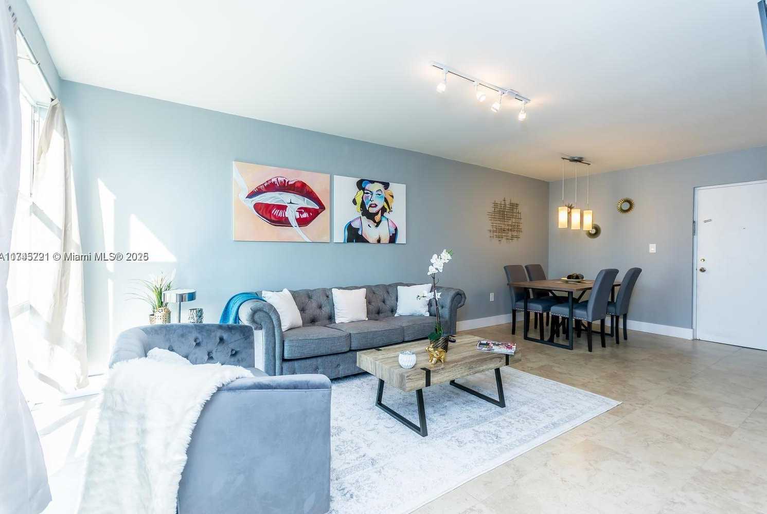 Small Image of 17620 ATLANTIC BLVD #519, Sunny Isles Beach Number 4