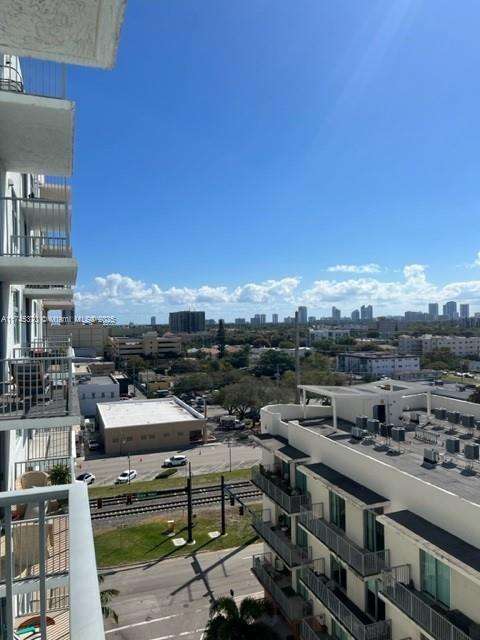 Small Image of 140 SOUTH DIXIE HWY #835, Hollywood Number 2