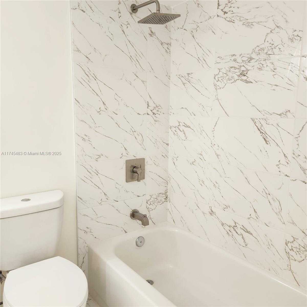 Small Image of 19801 #4207, Aventura Number 27