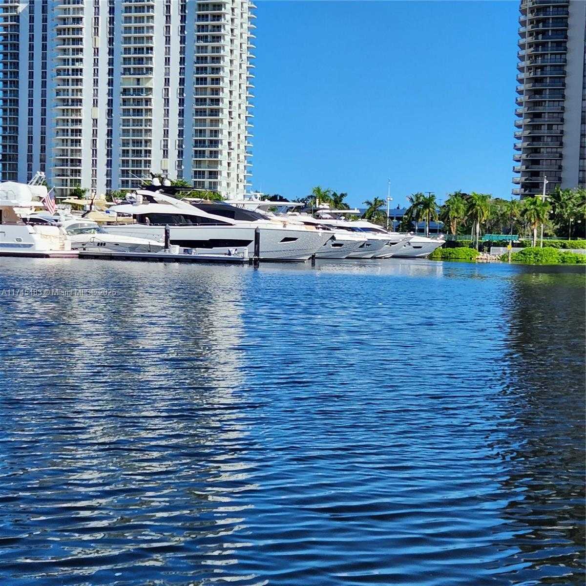 Small Image of 19801 #4207, Aventura Number 45