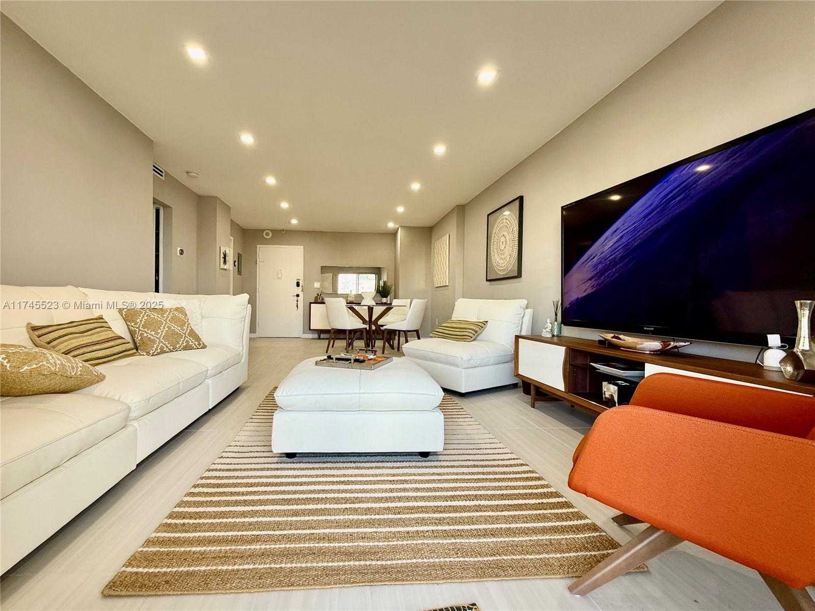 Small Image of 400 KINGS POINT DR #415, Sunny Isles Beach Number 12