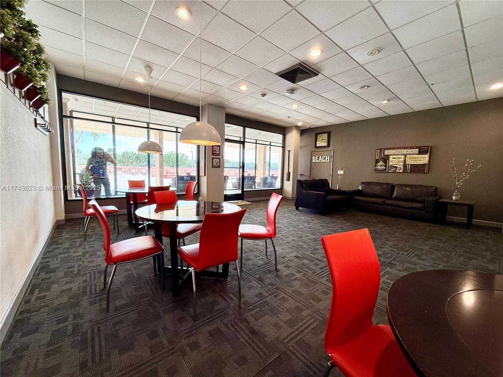 Small Image of 400 KINGS POINT DR #415, Sunny Isles Beach Number 26