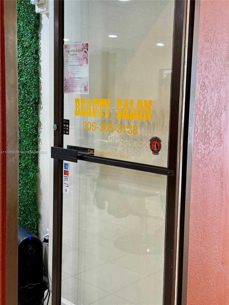 Small Image of 400 KINGS POINT DR #415, Sunny Isles Beach Number 27