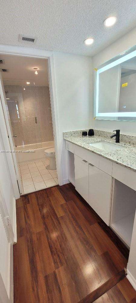 Small Image of 18071 BISCAYNE BLVD #1403, Aventura Number 34