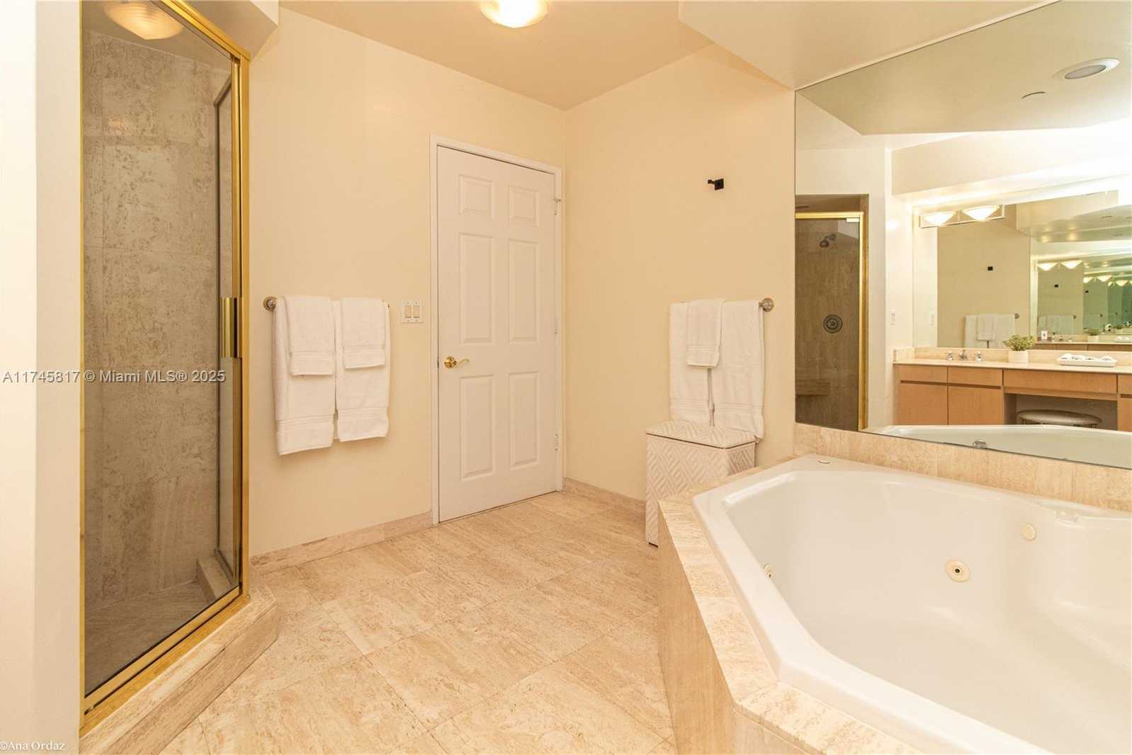 Small Image of 18671 COLLINS AVE #1001, Sunny Isles Beach Number 19