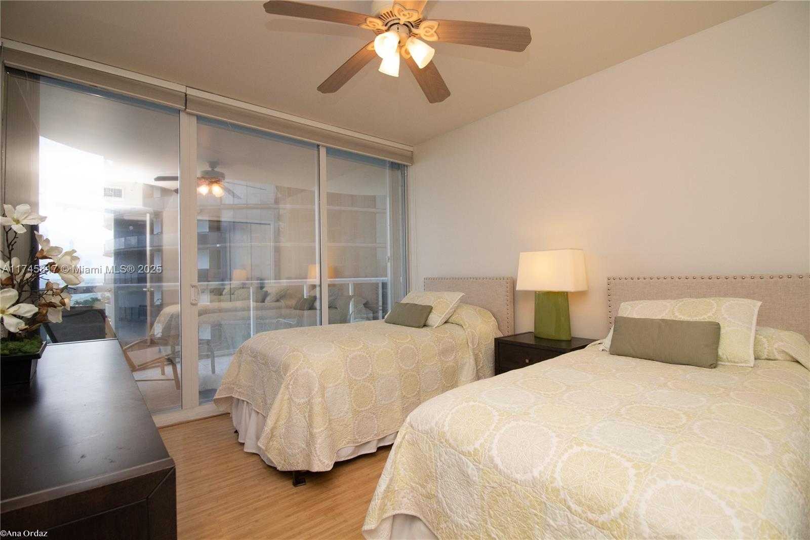 Small Image of 18671 COLLINS AVE #1001, Sunny Isles Beach Number 22