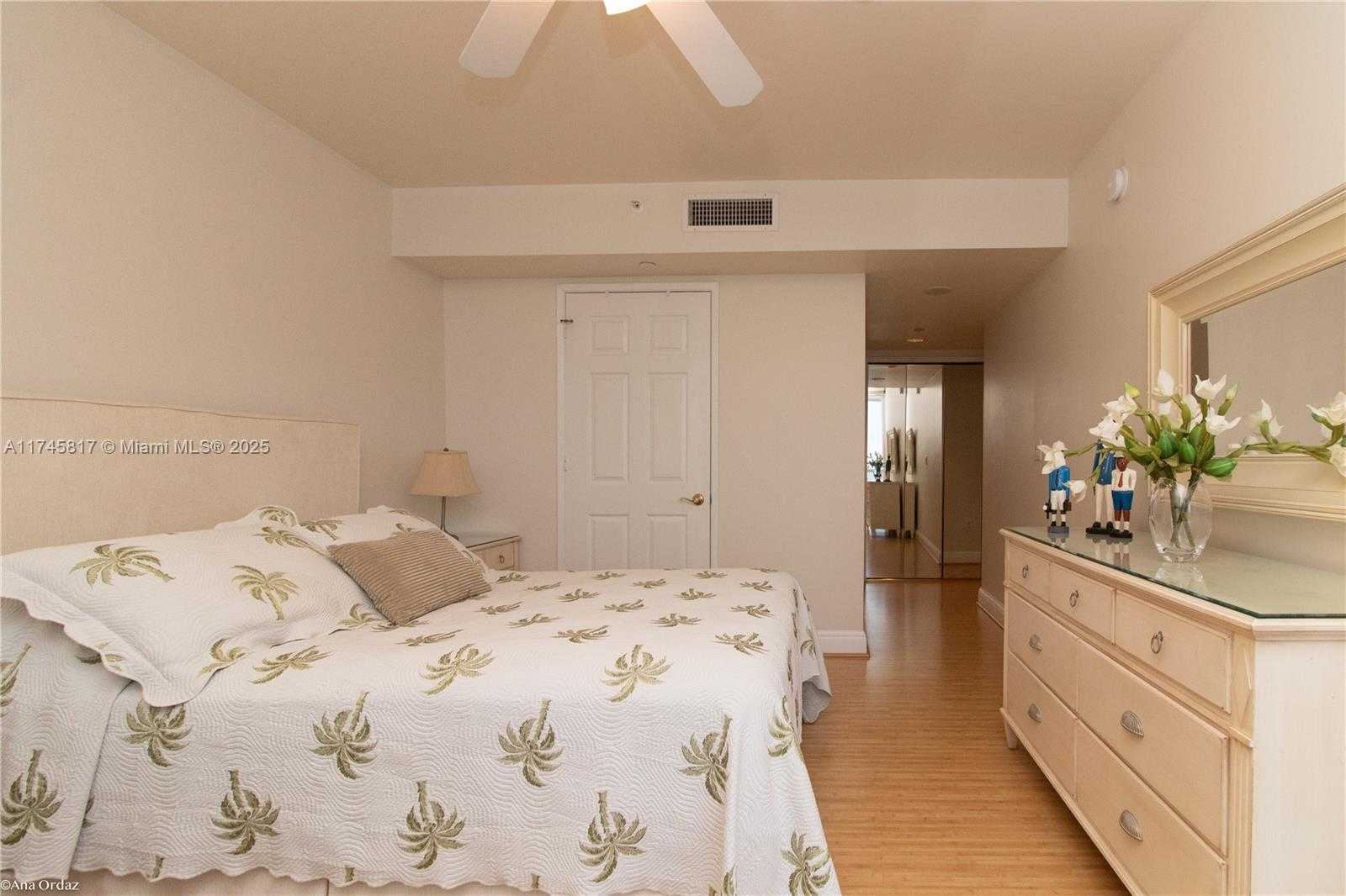 Small Image of 18671 COLLINS AVE #1001, Sunny Isles Beach Number 25