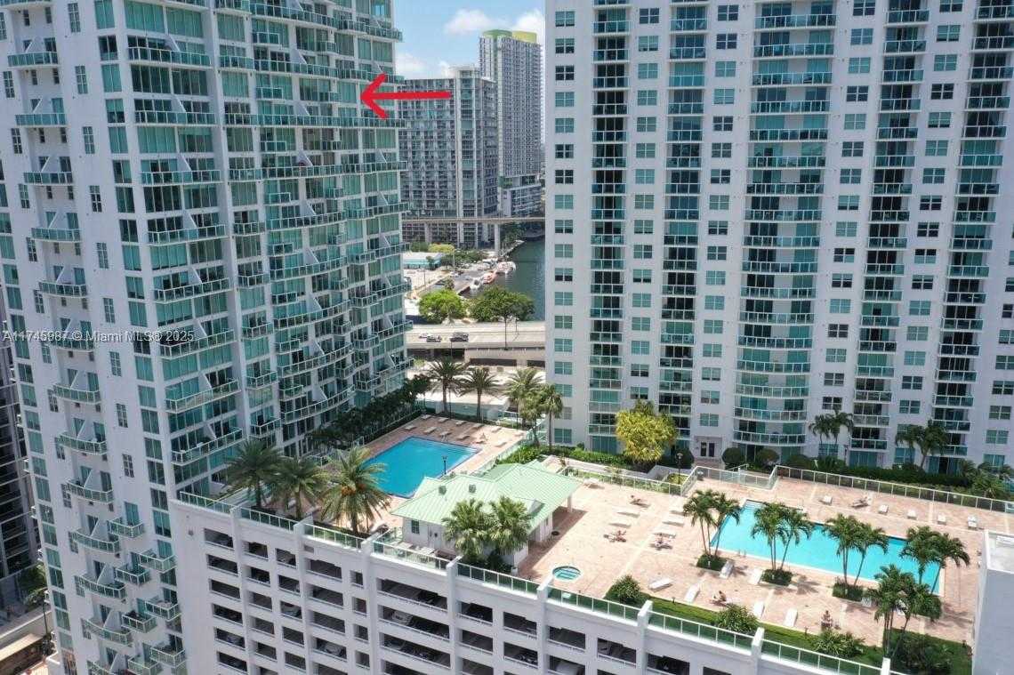 Small Image of 41 SOUTH EAST 5TH ST #2011, Miami Number 39