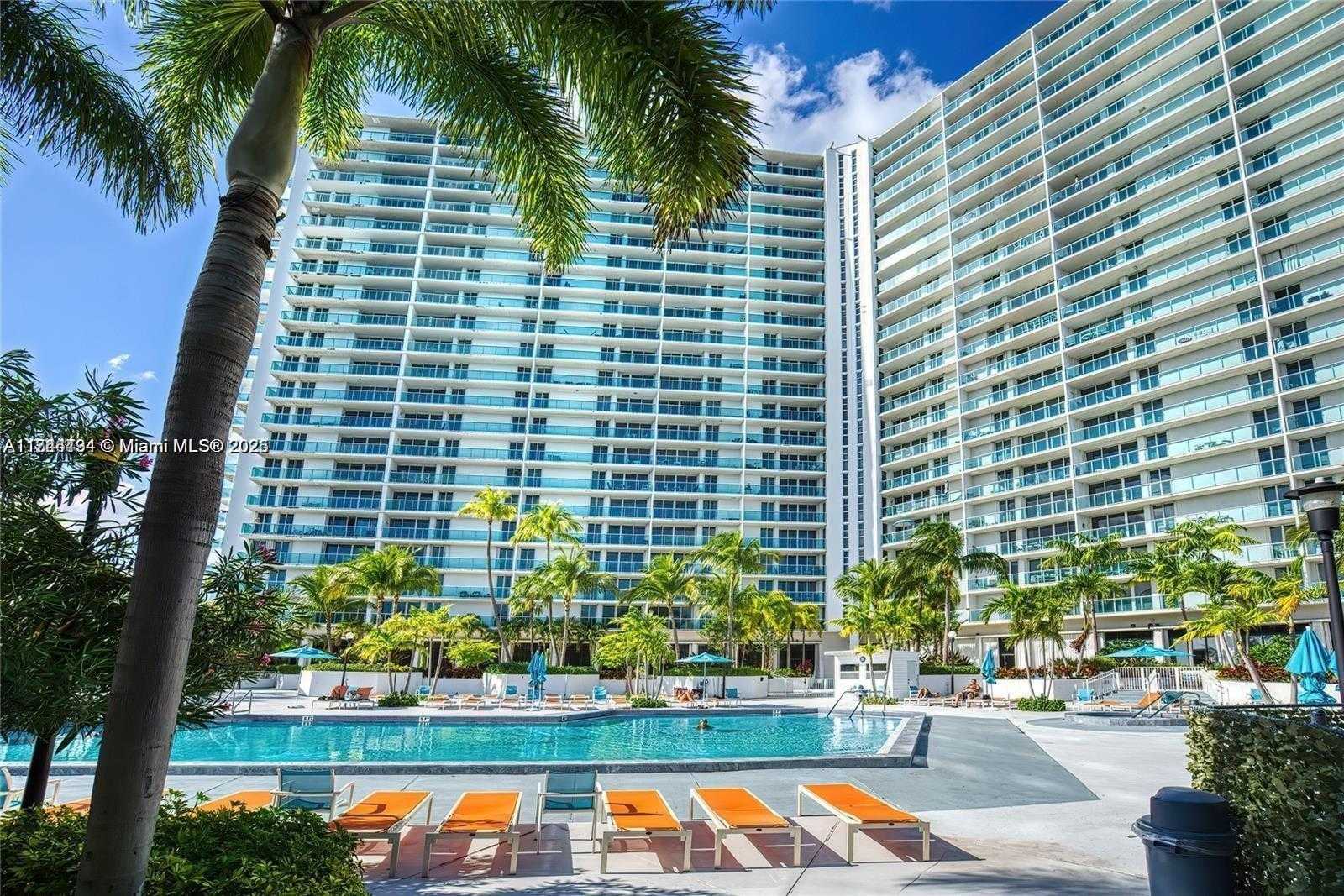 Small Image of 100 BAYVIEW DR #521, Sunny Isles Beach Number 12
