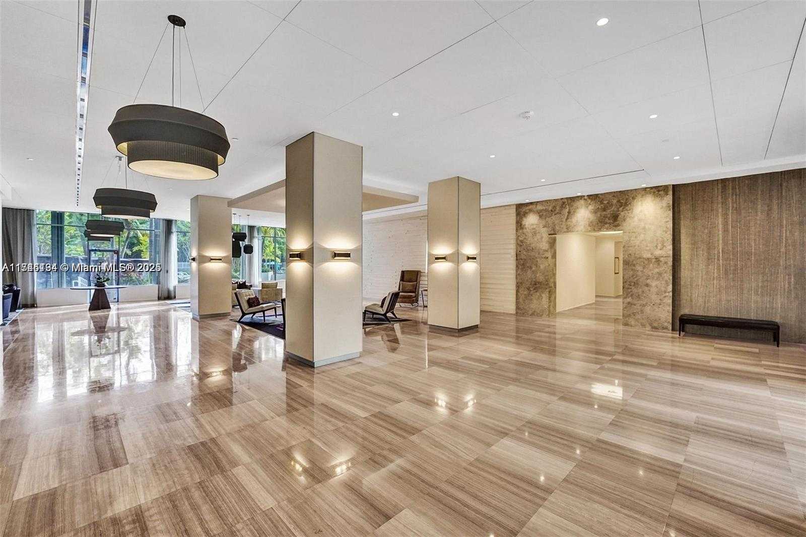 Small Image of 100 BAYVIEW DR #521, Sunny Isles Beach Number 15