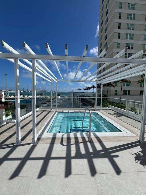 Small Image of 770 CLAUGHTON ISLAND DR #808, Miami Number 38