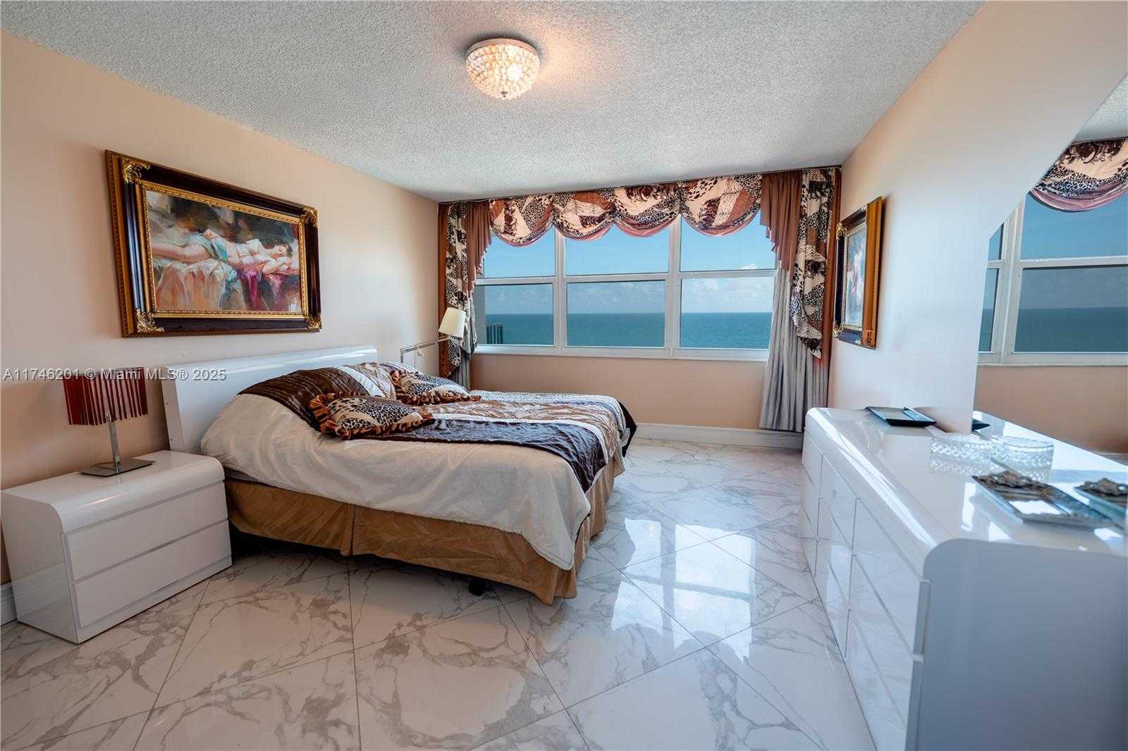 Small Image of 2201 SOUTH OCEAN DR #1002, Hollywood Number 9