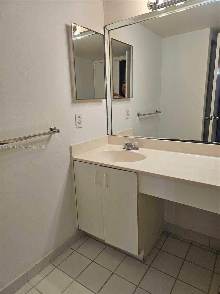Small Image of 3300 NORTH EAST 191ST ST #410, Aventura Number 18