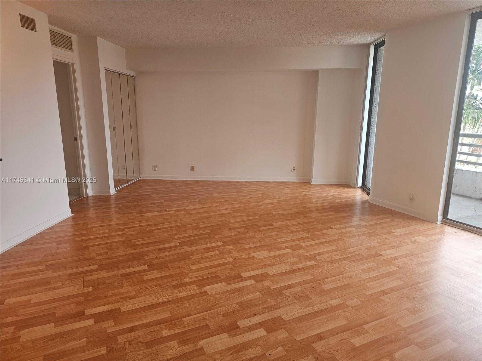 Small Image of 3300 NORTH EAST 191ST ST #410, Aventura Number 32